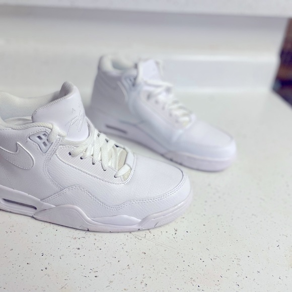 Nike Air Flight - Picture 2 of 3